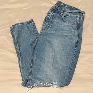 American Eagle Women’s size 10 distressed jeans